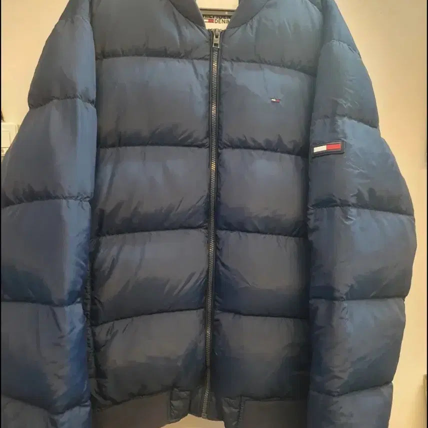 [BUNJANG] Tommy Hilfiger Navy Padded Jacket / 타미힐피거 네이비 패딩 / 타미힐피거 패딩 / 타미힐피거 자켓
