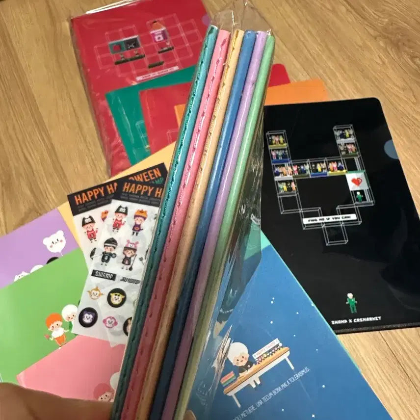 [BUNJANG] Acro 2016 Official Merchandise Set (Note + Holder File + Fan) / 늪지대 스트리머 악어) 노트+홀더파일+부채