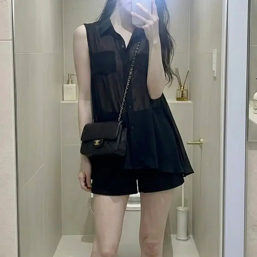 [BUNJANG] Black Sleeveless Sheer Blouse / 에이블리 블랙 시스루 셔츠 민소매 블라우스