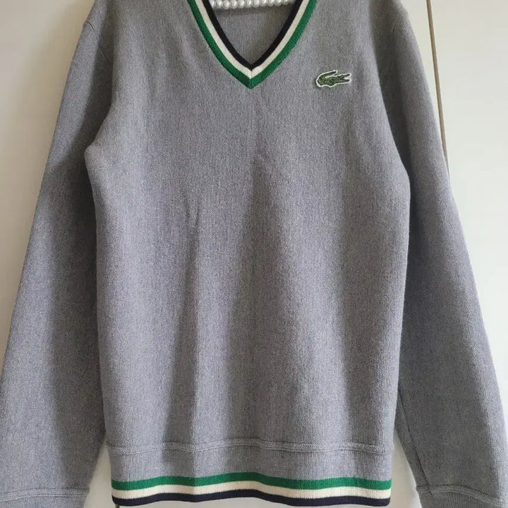 [BUNJANG] Lacoste V-Neck Knit Gray Wool Sweater / 라코스테 V넥 니트 그레이 울100 봄옷