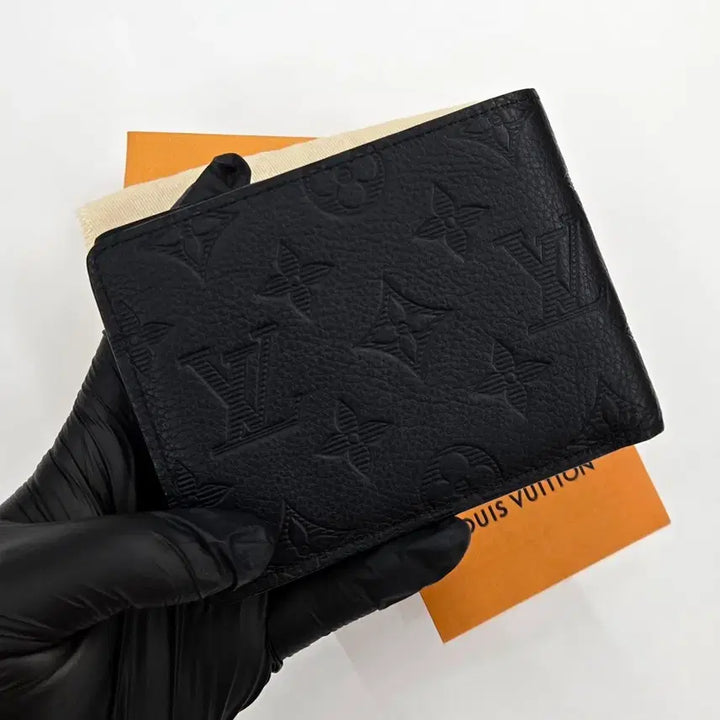 [BUNJANG] Louis Vuitton Shadow Multiple Bifold Wallet / 루이비통 신형 쉐도우 멀티플 반지갑