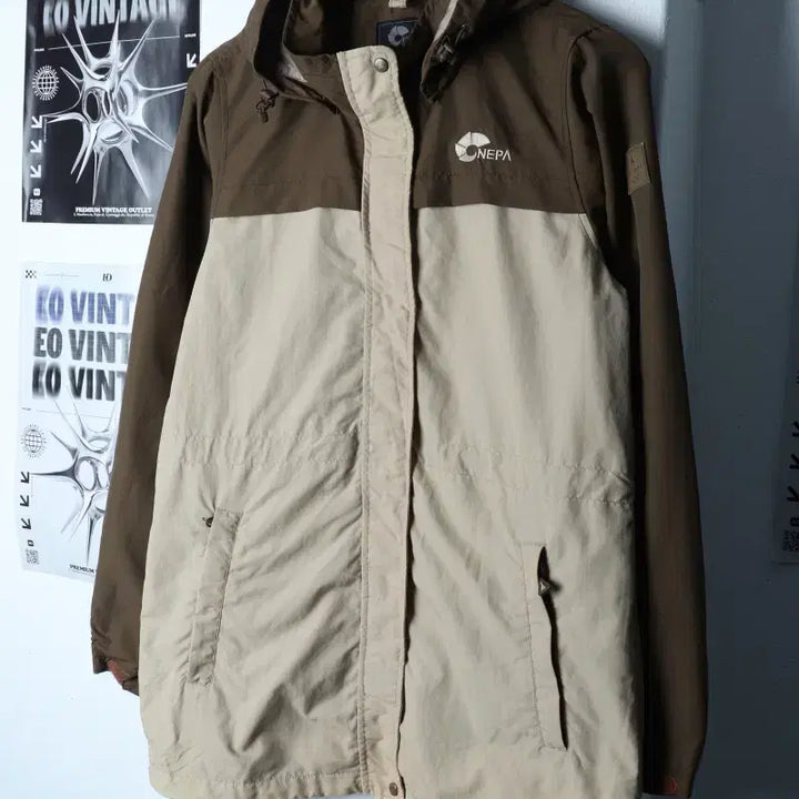 [BUNJANG] Nepa Zip-Up Windbreaker Jacket Beige Brown / W(M-L) 네파 집업 바람막이 점퍼자켓 베이지 브라운 롱-17594