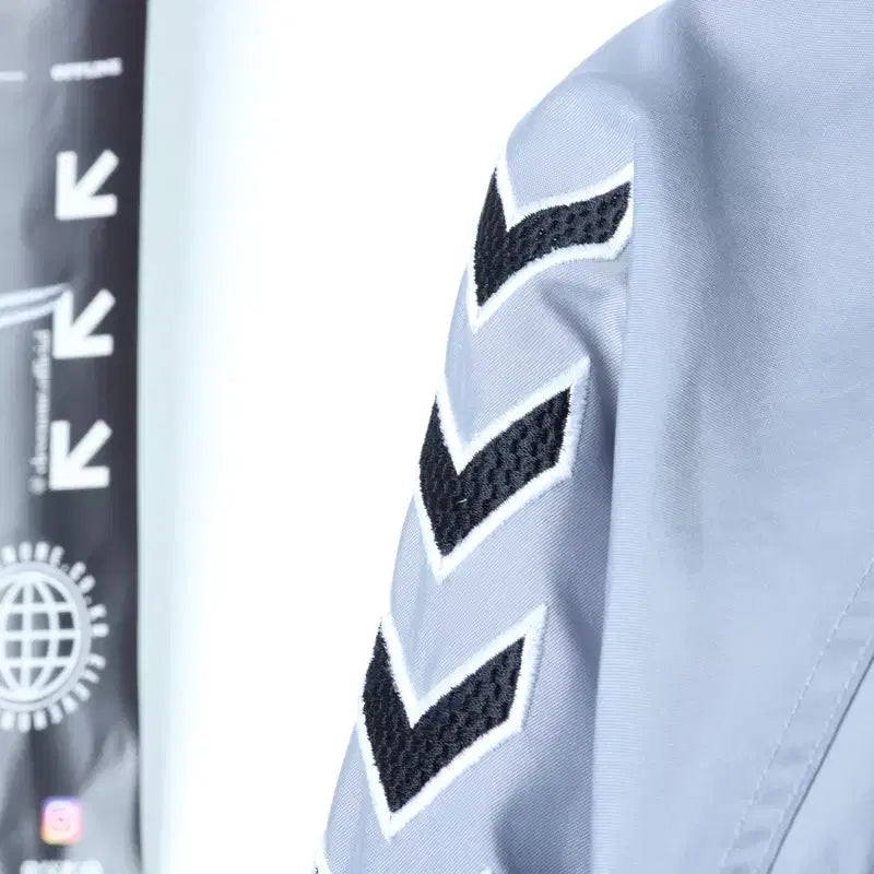 [BUNJANG] Hummel Gray Windbreaker Jacket / (2XL) 험멜 집업 바람막이 점퍼자켓 빅사이즈 그레이-175BD