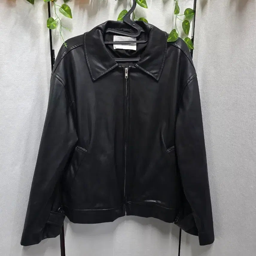 [BUNJANG] Generic Faux Leather Jacket / 인조가죽점퍼