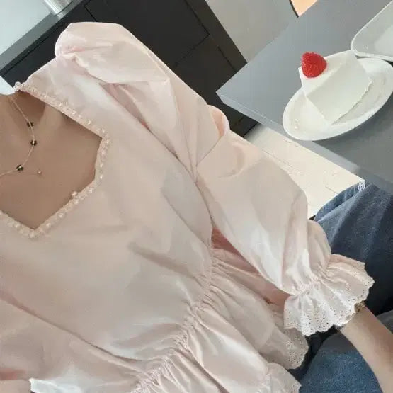 [BUNJANG] Vicinni Pearl Square Blouse / 바이씨니 진주스퀘어블라우스