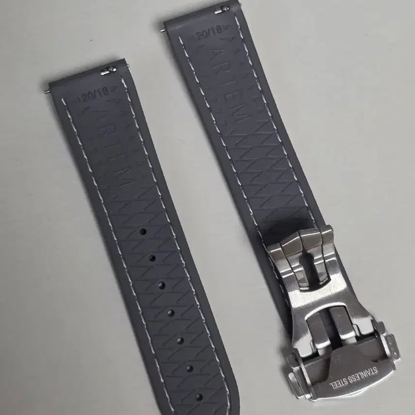 [BUNJANG] Artem Hybrid Rubber Strap Gray/White 20mm / 아르템 하이브리드 러버스트랩 그레이/화이트 20mm