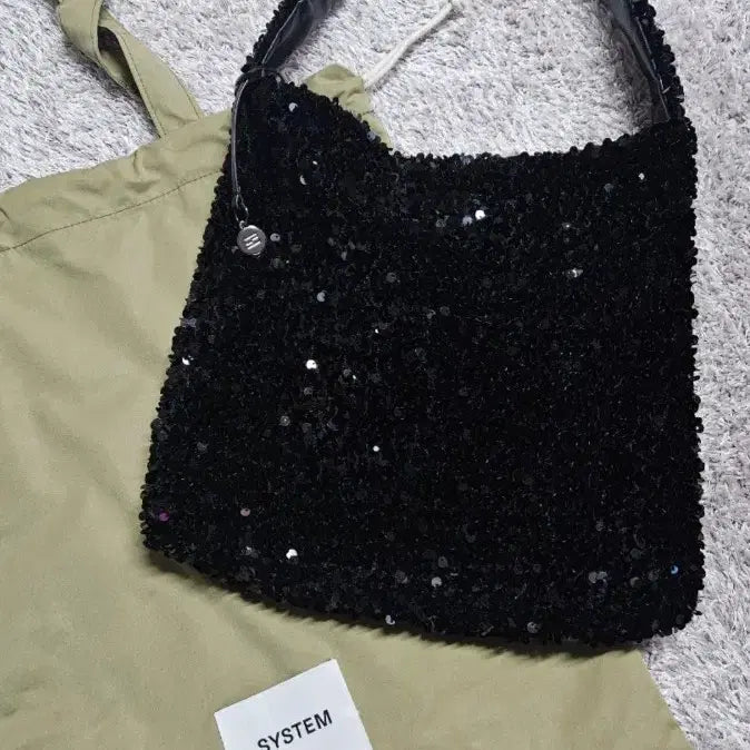 [SOLD OUT] SYSTEM 블랙 스팽글 토트백