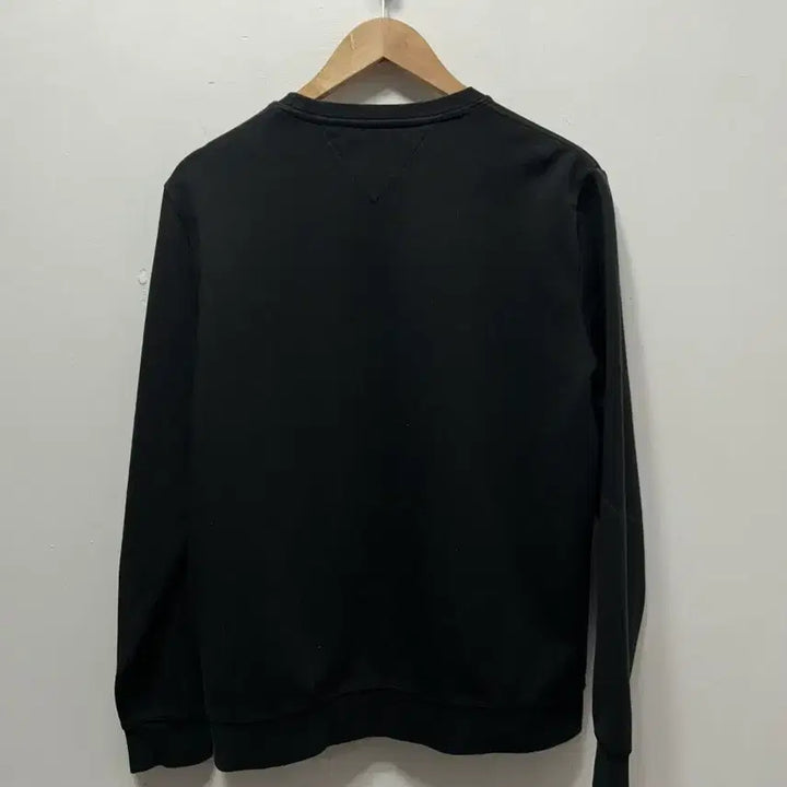 [BUNJANG] Tommy Hilfiger Black Sweatshirt L / 타미힐피거 블랙 맨투맨 티셔츠 L