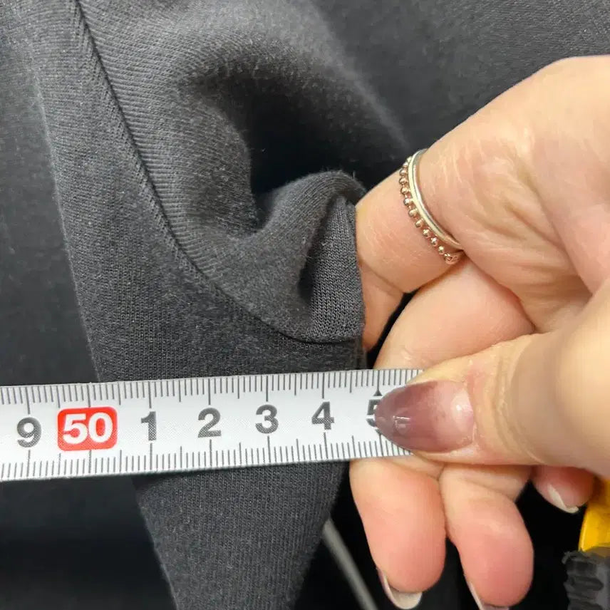 [BUNJANG] Tommy Hilfiger Black Sweatshirt L / 타미힐피거 블랙 맨투맨 티셔츠 L