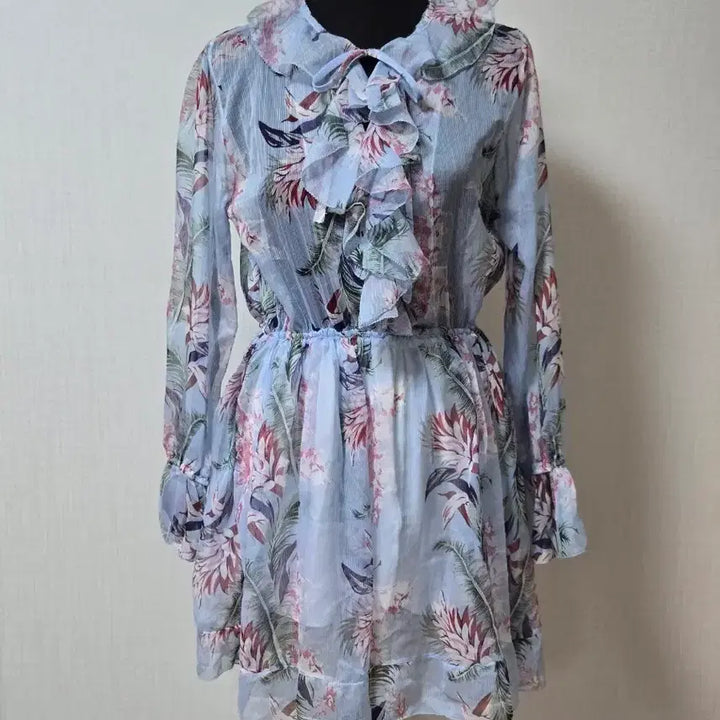 [BUNJANG] Floral See-Through Mini Dress Light Sky Blue / 플라워 시스루  미니 원피스 연한 하늘색
