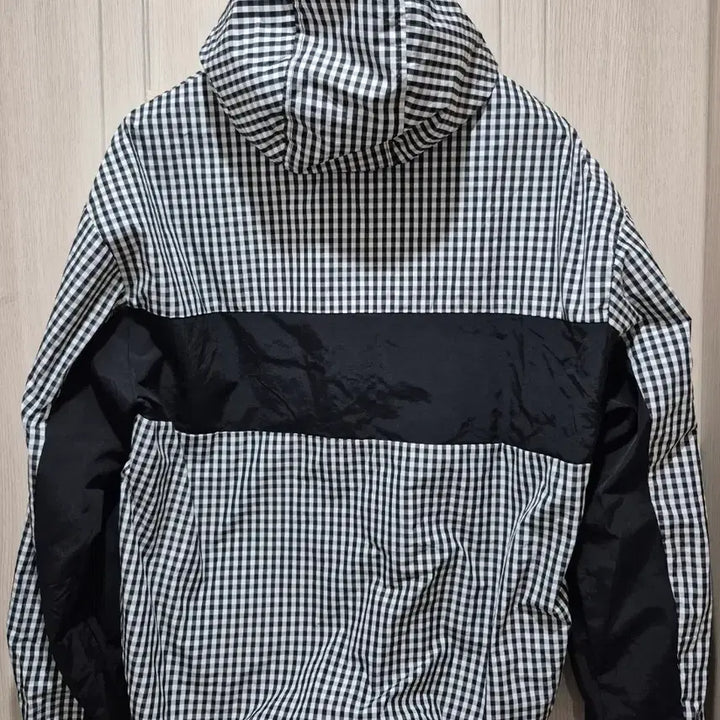 [BUNJANG] Gingham Check Windbreaker Training Set / 깅엄체크 바람막이 트레이닝 세트 보관만 한 새상품 (~상의는 110까지)