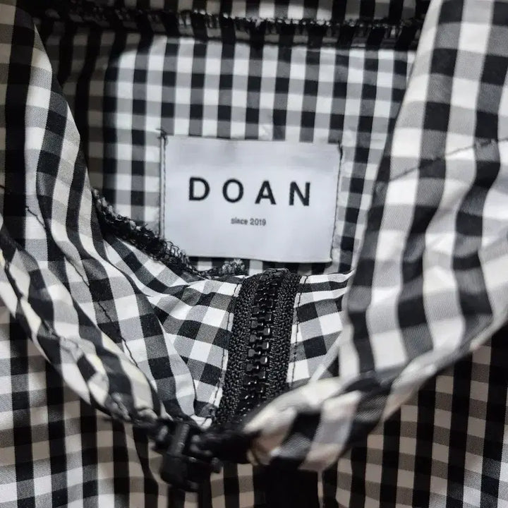 [BUNJANG] Gingham Check Windbreaker Training Set / 깅엄체크 바람막이 트레이닝 세트 보관만 한 새상품 (~상의는 110까지)