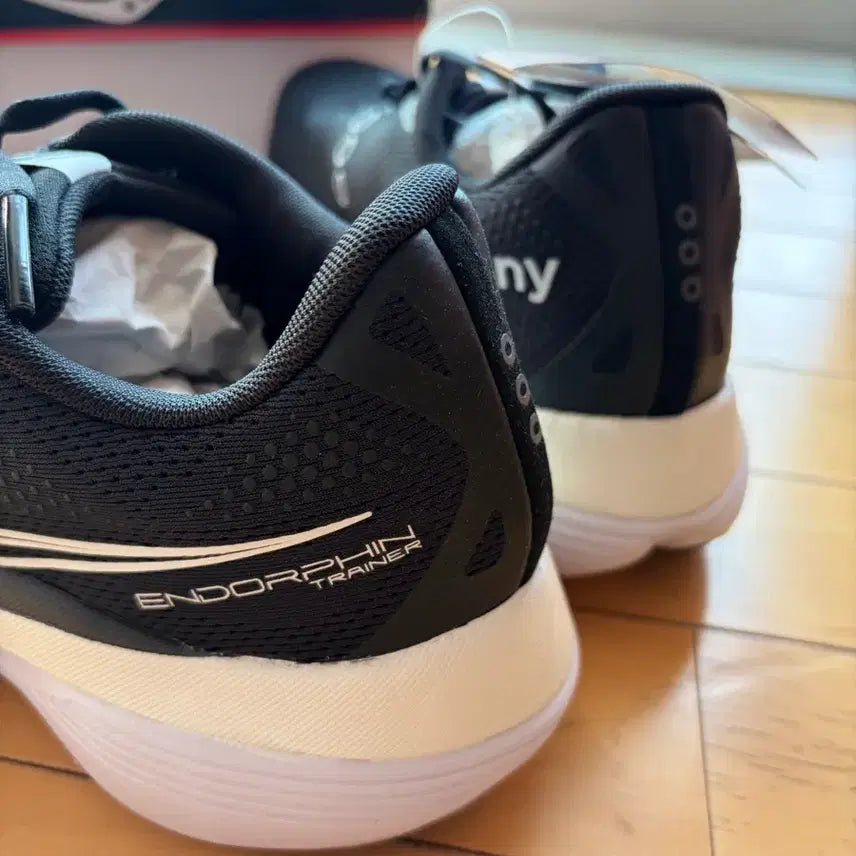 [BUNJANG] Saucony Endorphin Trainer Running Shoes / 써코니 엔돌핀 트레이너 275사이즈