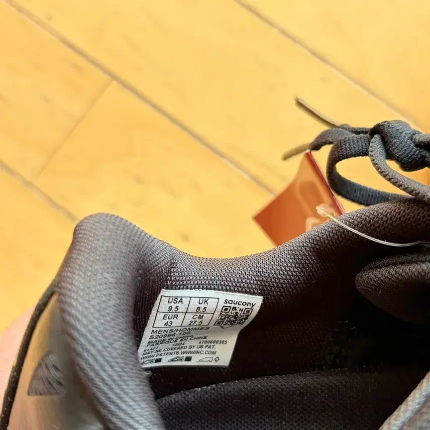 [BUNJANG] Saucony Endorphin Trainer Running Shoes / 써코니 엔돌핀 트레이너 275사이즈