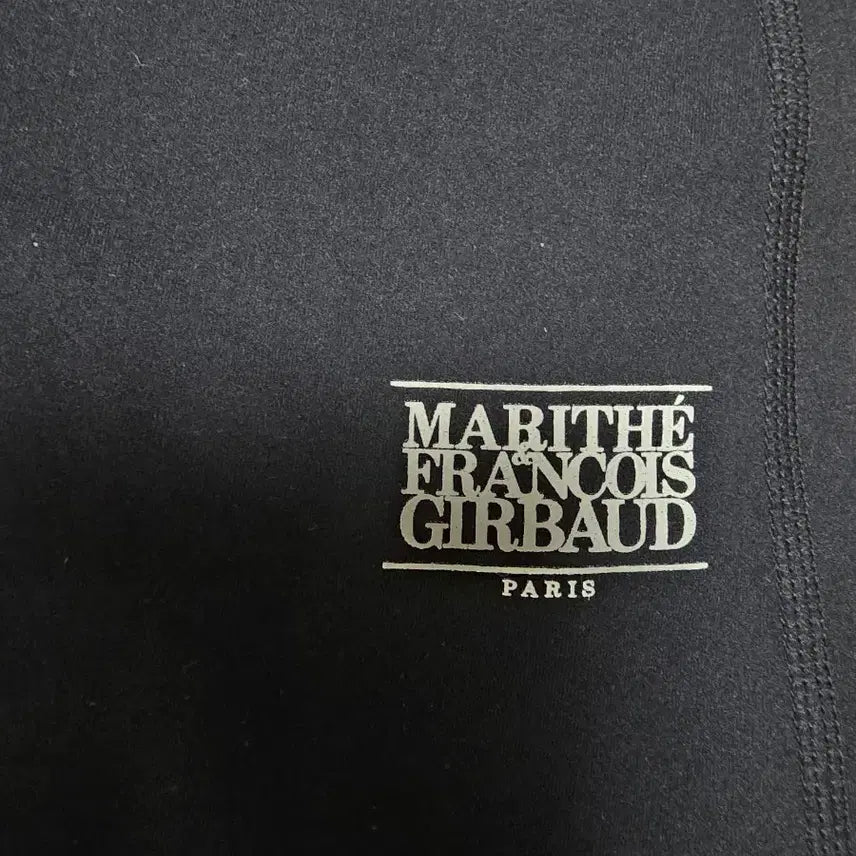 [BUNJANG] Marithe Francois Girbaud Black Straight Leggings / 마리떼 프랑소와 저버 블랙 일자핏 레깅스
