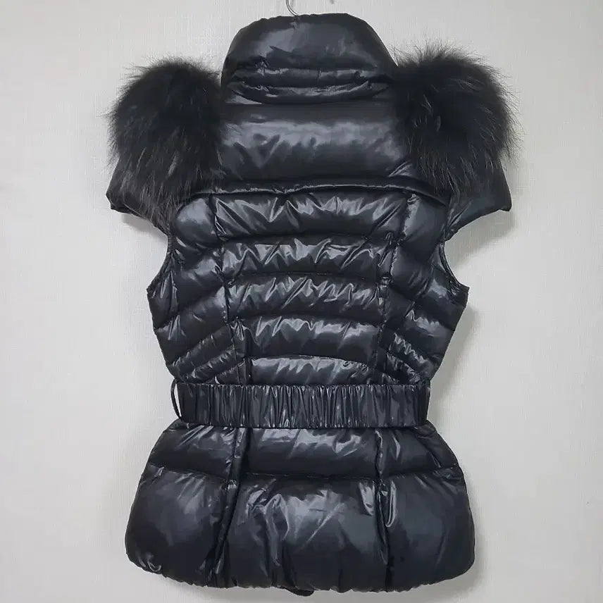 [BUNJANG] Egoist Fur Belted Sleeveless Padded Vest / 에고이스트 퍼  벨티드 반팔 패딩 조끼