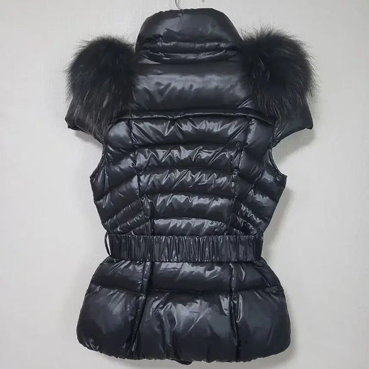 [BUNJANG] Egoist Fur Belted Sleeveless Padded Vest / 에고이스트 퍼  벨티드 반팔 패딩 조끼