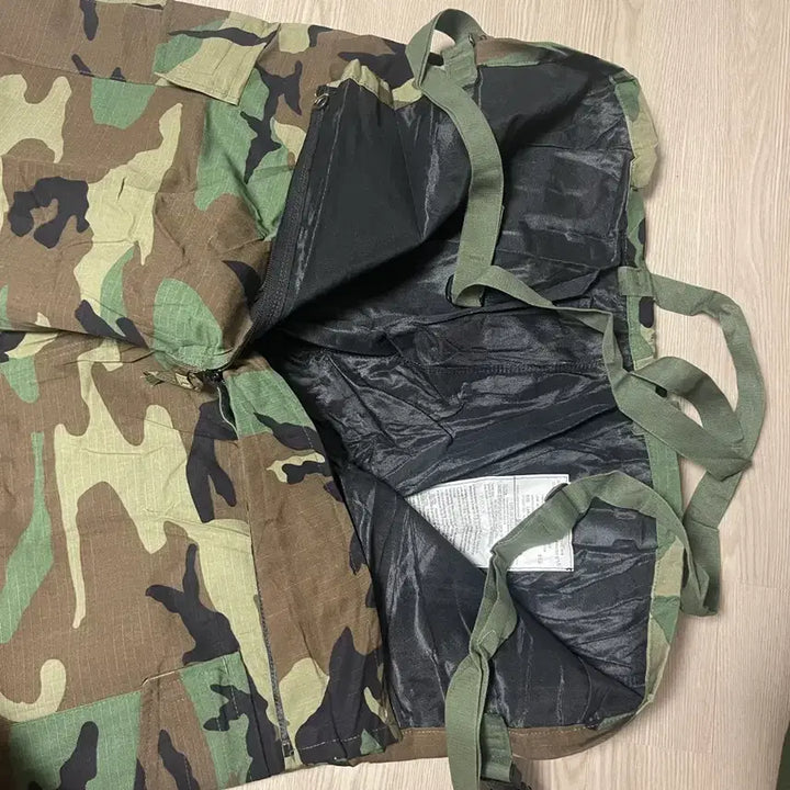 [BUNJANG] US Military JSLIST Chemical Protective Suit Set (L/L) Woodland / 미군 JSLIST 화생방 방호복 상하의 세트 (L/L) 1999년 우드랜