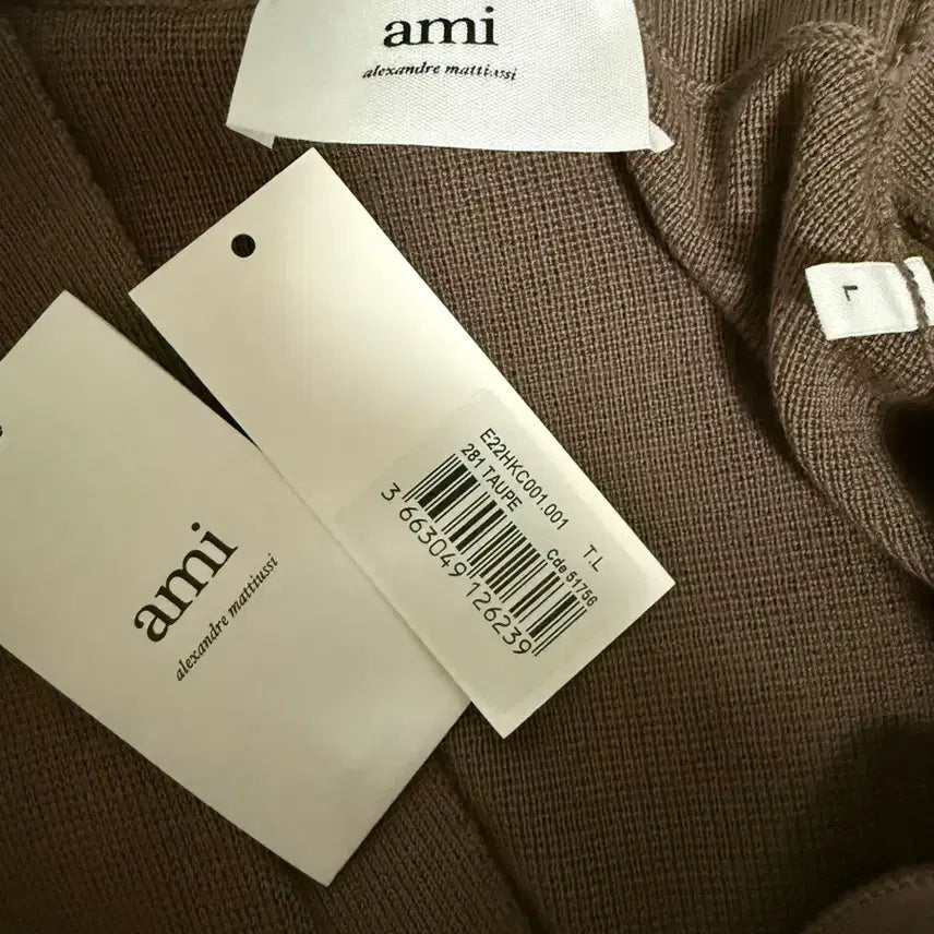 [BUNJANG] AMI Merino Wool Cardigan (L) / 아미 / 메리노울 가디건 / L