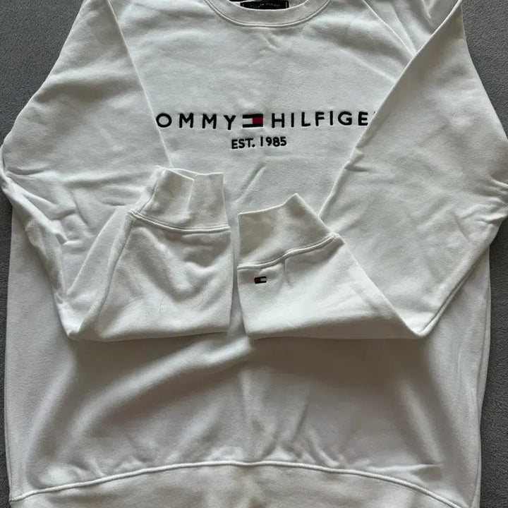 [BUNJANG] Tommy Hilfiger, Mardi Mercredi, Marithe Francois Girbaud, Yeseyesee Sweatshirt / 타미 마르디 마리떼 예스아이씨