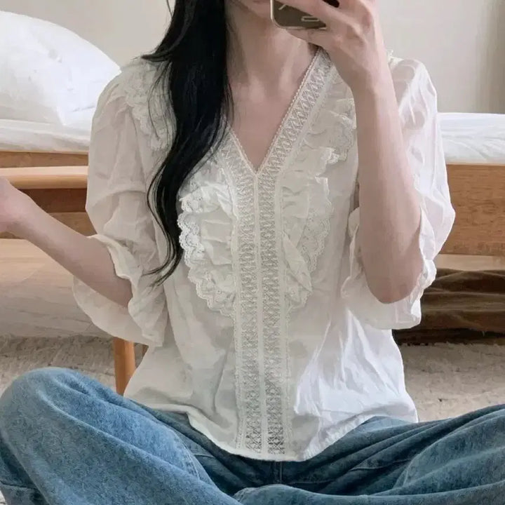[BUNJANG] Avely Lace Blouse Ivory Puff Sleeve Top / 당일발송) 화이트 레이스 퍼프 블라우스