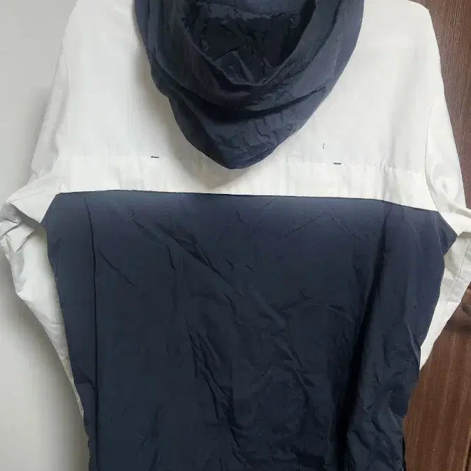 [BUNJANG] New Balance Color Block Hooded Windbreaker Jacket / 뉴발란스 컬러블록 후드 바람막이 자켓[무료택배]