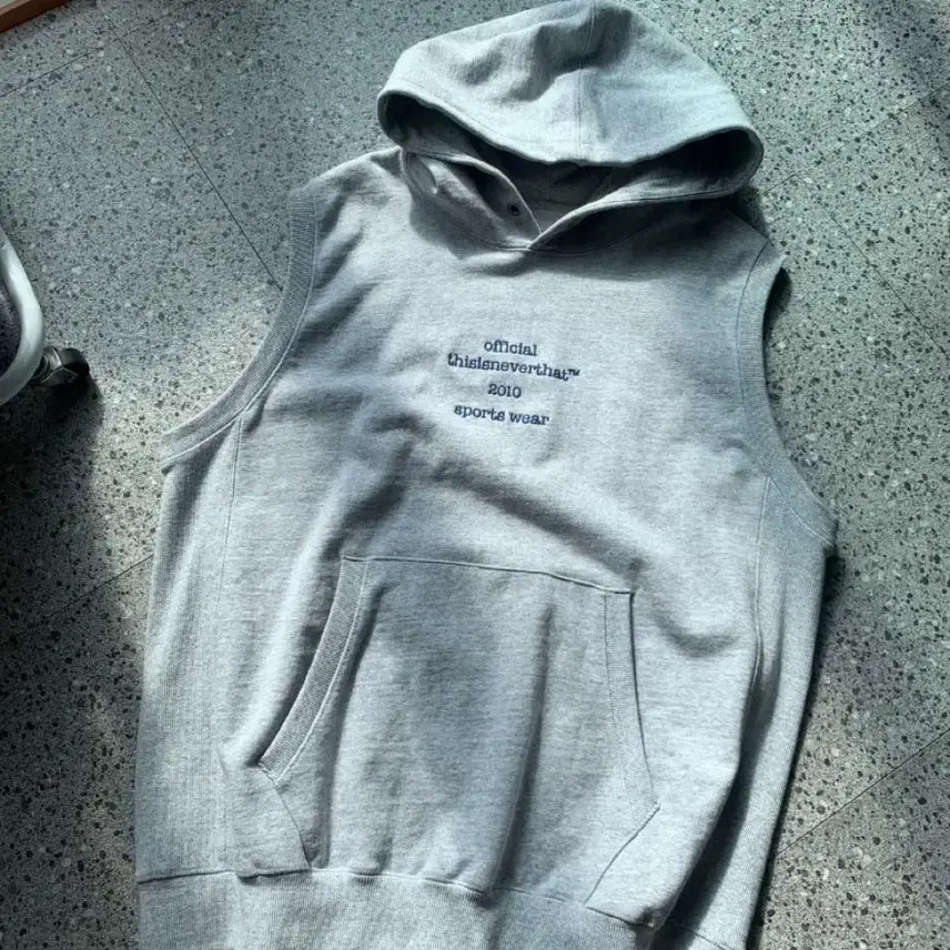 [BUNJANG] thisisneverthat Sweat Vest / 디스이즈네버댓 스웻 베스트
