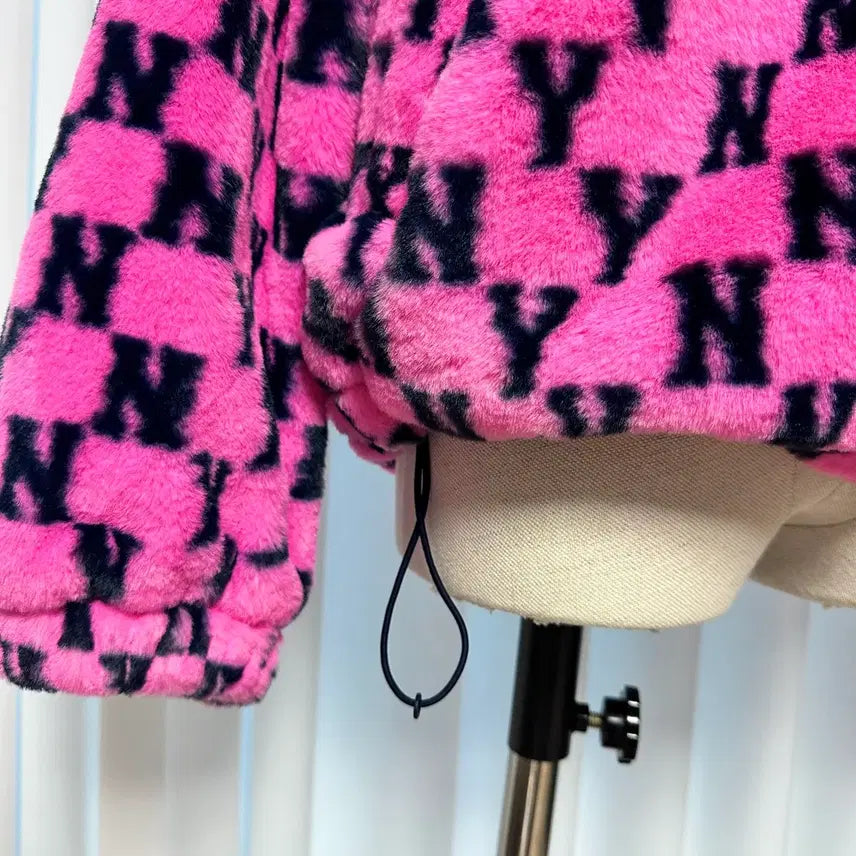 [BUNJANG] MLB Monogram Hoodie Zip-up / MLB 프리미엄라인 모노그램 후드집업