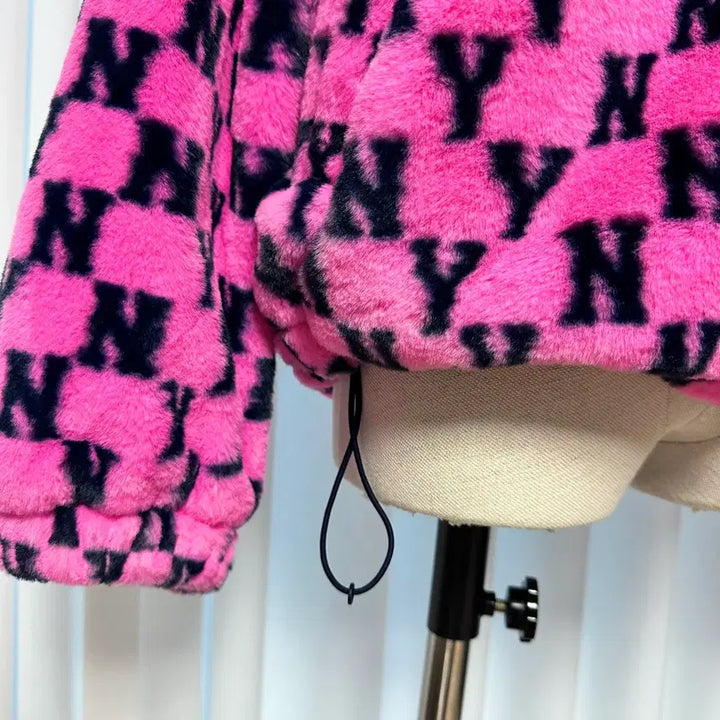 [BUNJANG] MLB Monogram Hoodie Zip-up / MLB 프리미엄라인 모노그램 후드집업