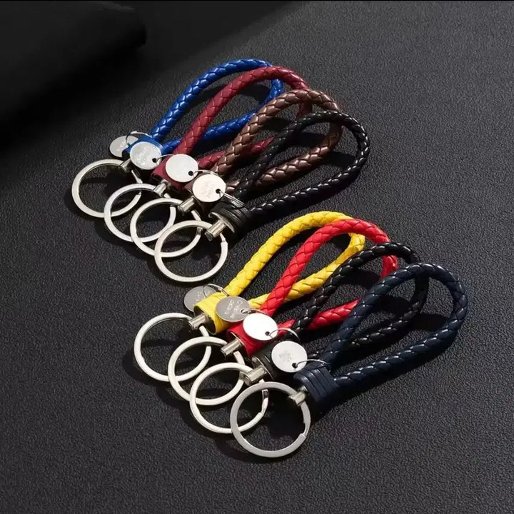 [BUNJANG] Leather Braided Keyring / 가죽 꼬임 키링 (블랙/레드/브라운/네이비/옐로우)