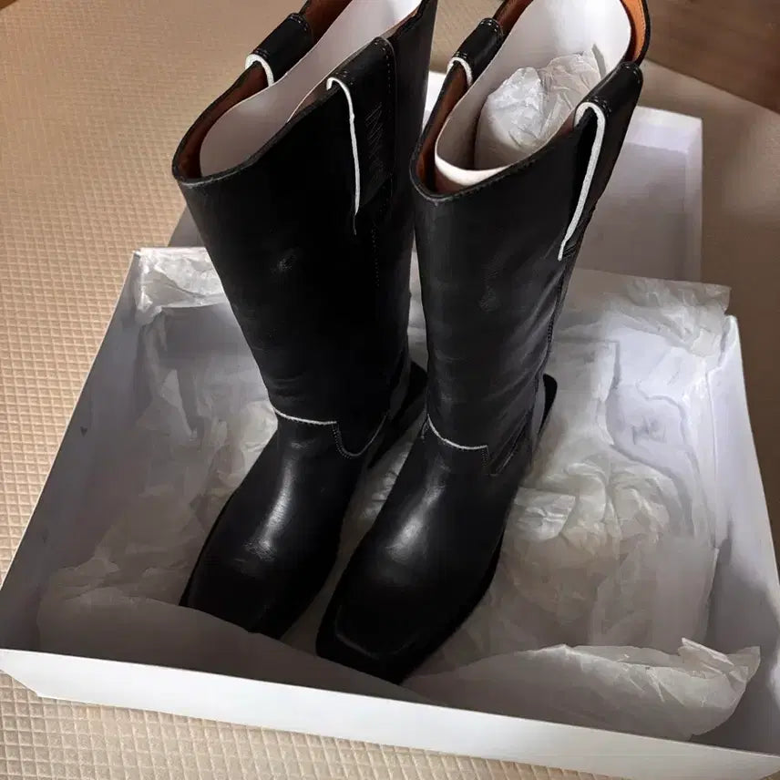 [BUNJANG] Ganni MC Leather Boots / GANNI 가니부츠 mc 미들 데미지 부츠 37 235