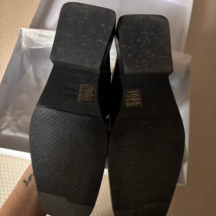 [BUNJANG] Ganni MC Leather Boots / GANNI 가니부츠 mc 미들 데미지 부츠 37 235