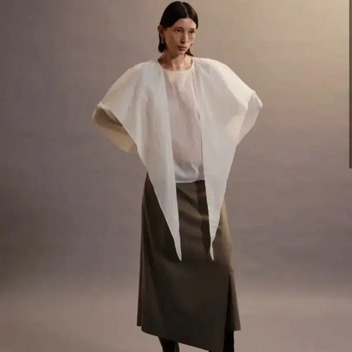 [BUNJANG] Ethos CAPE BLOUSE - Black Blouse / 에토스 ethos 블라우스 CAPE BLOUSE 블랙