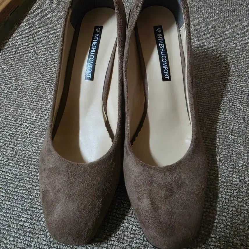 [BUNJANG] INTHESHU Comfort Suede Brown Pumps / INTHESHU COMFORT 스웨이드 브라운 펌프스힐