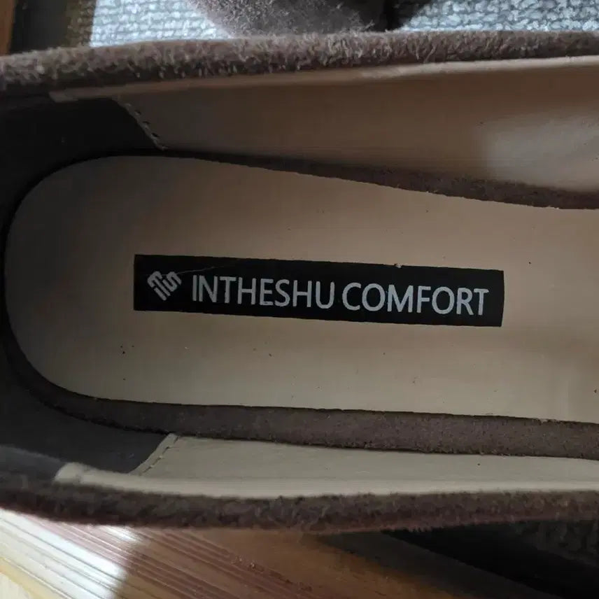 [BUNJANG] INTHESHU Comfort Suede Brown Pumps / INTHESHU COMFORT 스웨이드 브라운 펌프스힐