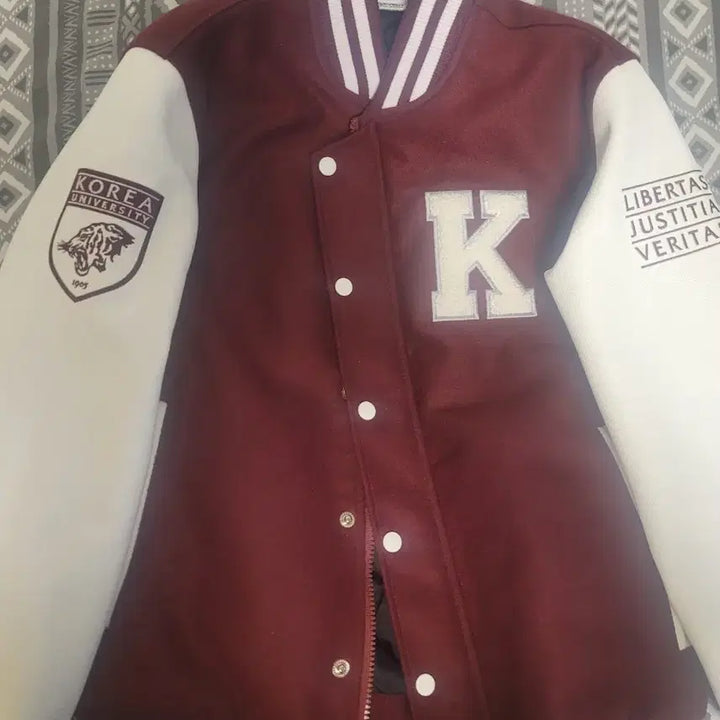 [BUNJANG] Korea University Varsity Jacket / 고려대학교 학잠 과잠