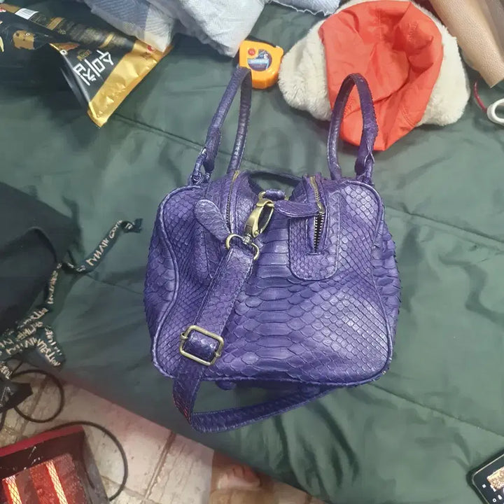 [BUNJANG] KAMALI Python Leather Tote/Shoulder Bag / KAMALI   천연 뱀피가죽    토트/  숄더백