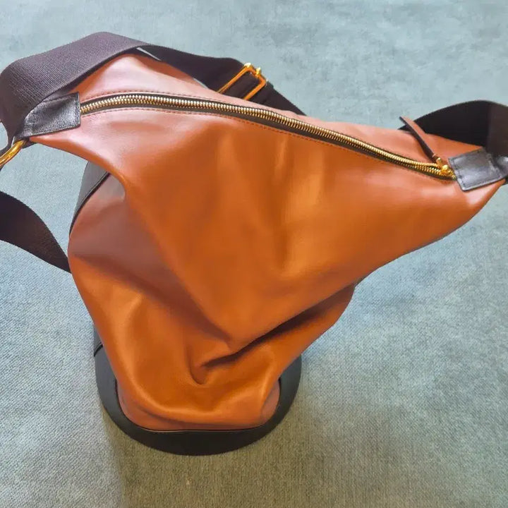 [BUNJANG] Marni Duffel Bag / 마르니 더플백