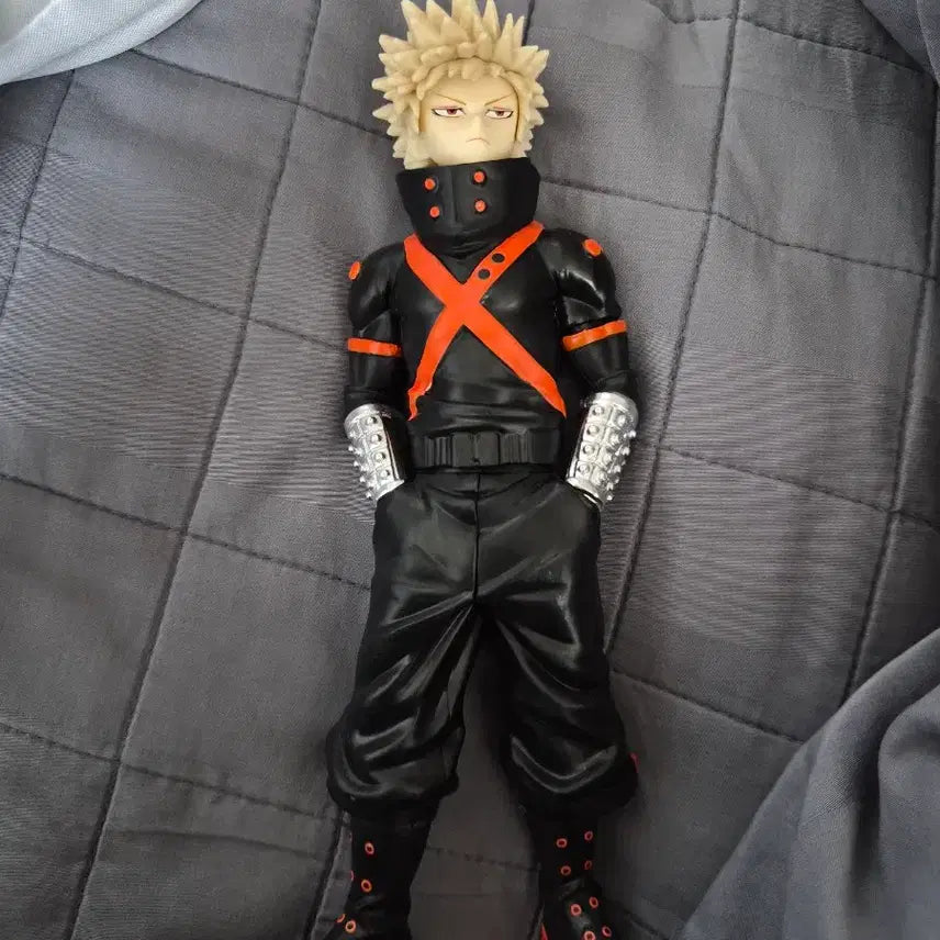 [BUNJANG] Bakugo Katsuki Figure / 바쿠고 카츠키 피규어