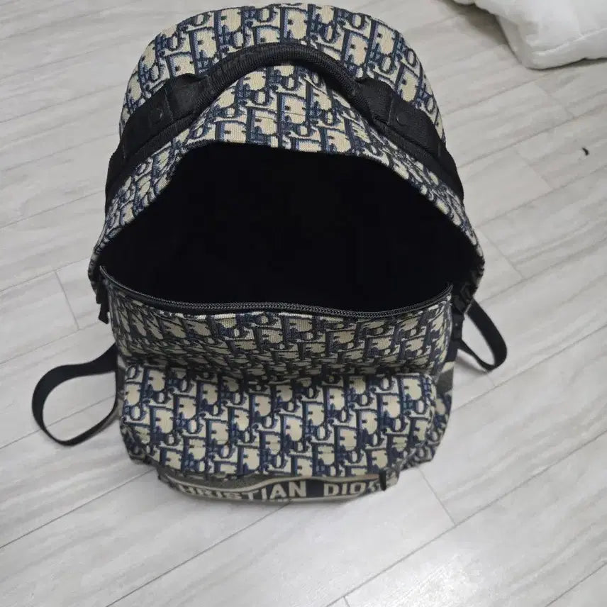 [BUNJANG] Christian Dior Oblique Backpack / 크리스찬 디올 오블리크 백팩