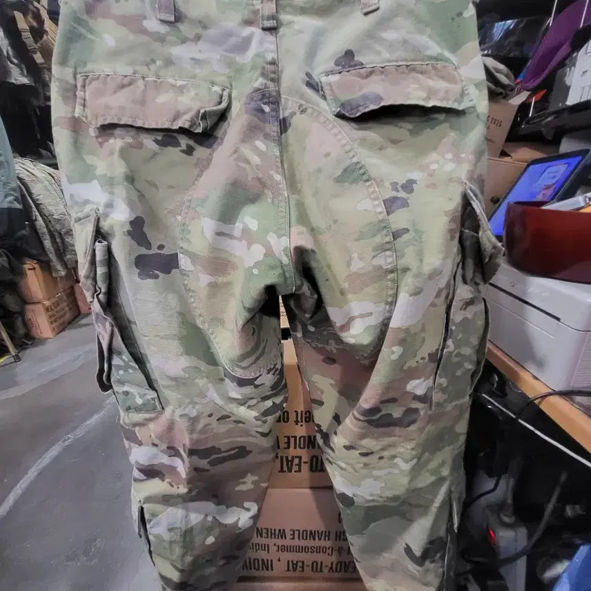 [BUNJANG] OCP Camo Pants (Small-Short) / 카모 바지 스몰-숏 (27-31인치)