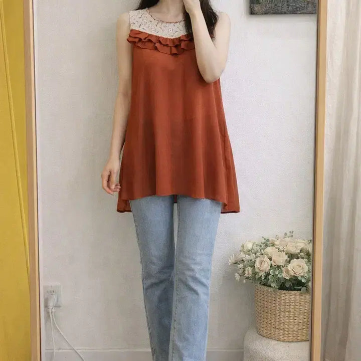 [BUNJANG] Brick Color Chiffon Lace Blouse / 브릭컬러 쉬폰 나시 블라우스 레이스 포인트 M/데이트룩 하객룩