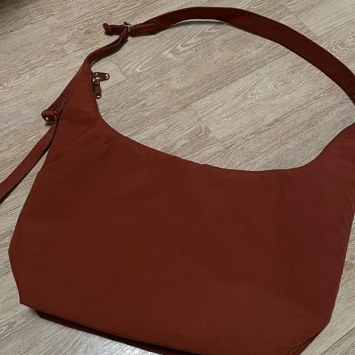 [BUNJANG] gu Cocoon Crossbody Bag Brick Orange / gu 코쿤 크로스백 브릭 오렌지