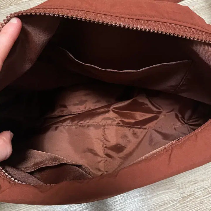 [BUNJANG] gu Cocoon Crossbody Bag Brick Orange / gu 코쿤 크로스백 브릭 오렌지