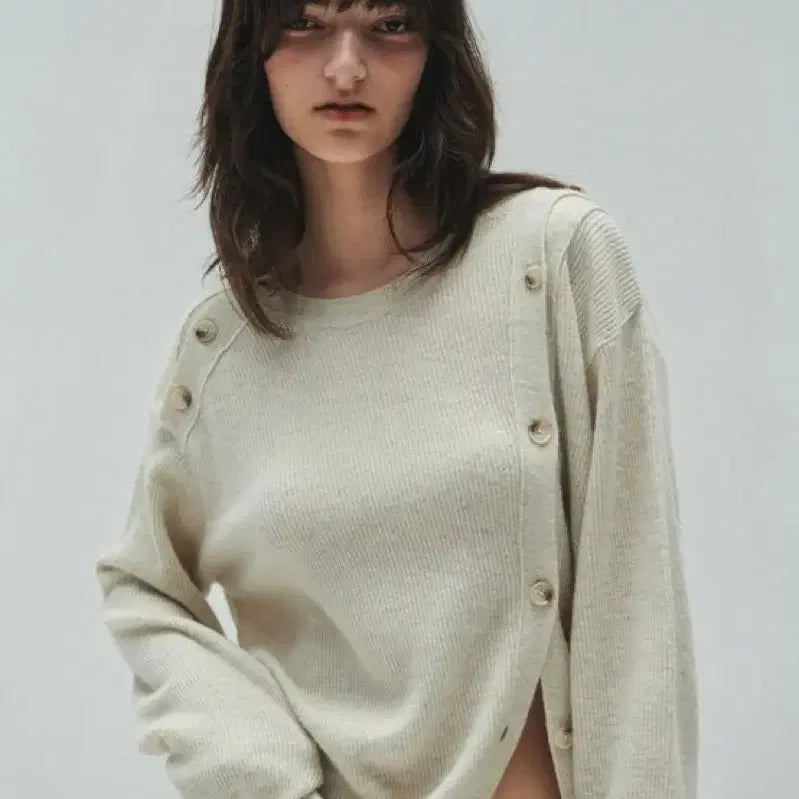 [BUNJANG] Diagonal Wool Button Knit / 다이애그널 울 버튼 니트