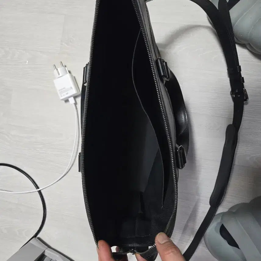 [BUNJANG] Louis Vuitton Black Monogram Document Case / 루이비통 블랙 모노그램 서류 가방