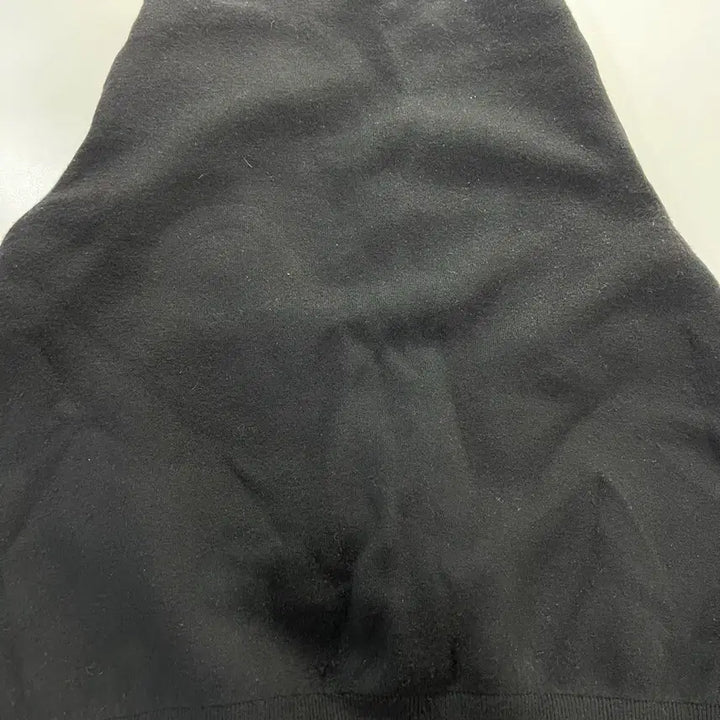 [BUNJANG] Lacoste Basic V-Neck Wool Cardigan Black / 라코스테 베이직 브이넥 울 가디건 블랙 AH460E-53N