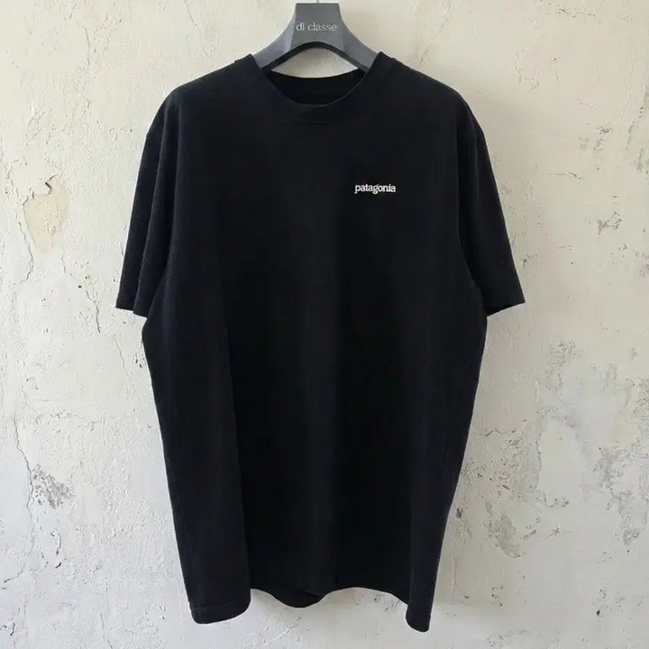 [SOLD OUT] 파타고니아 반팔 티셔츠 블랙 XL