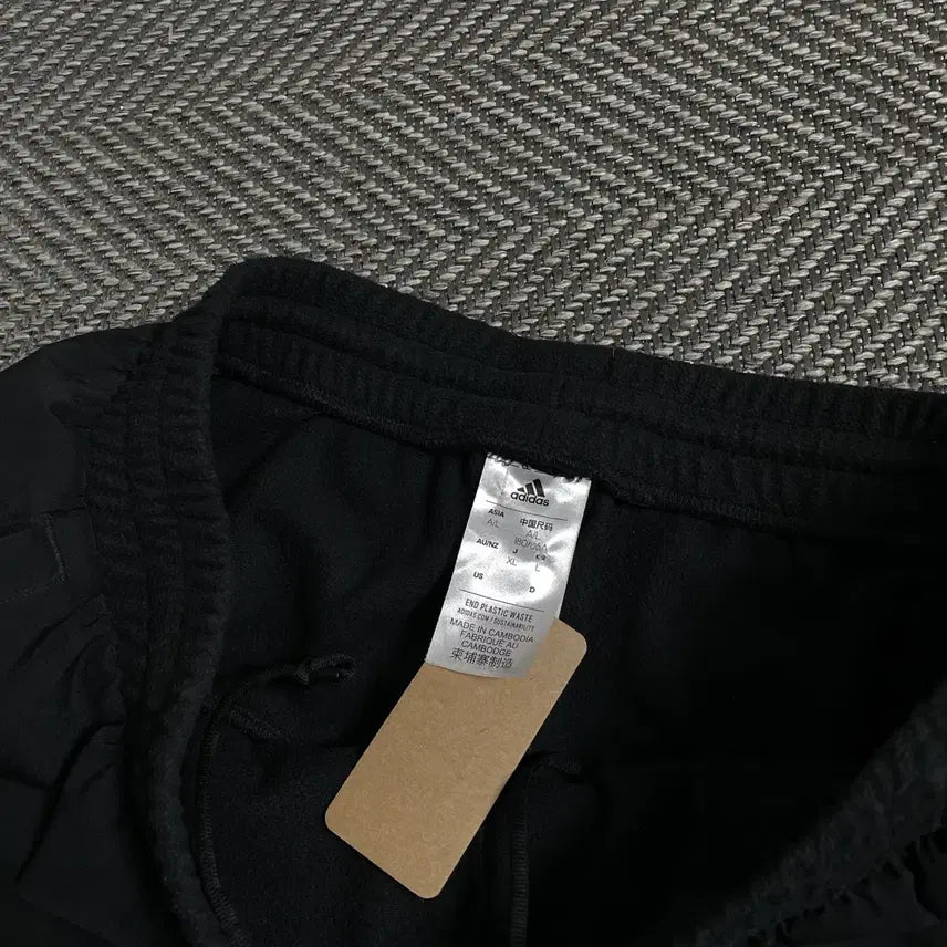 [BUNJANG] Adidas Fleece Pants / 아디다스 신형 배색 디테일 플리스 팬츠o 4549