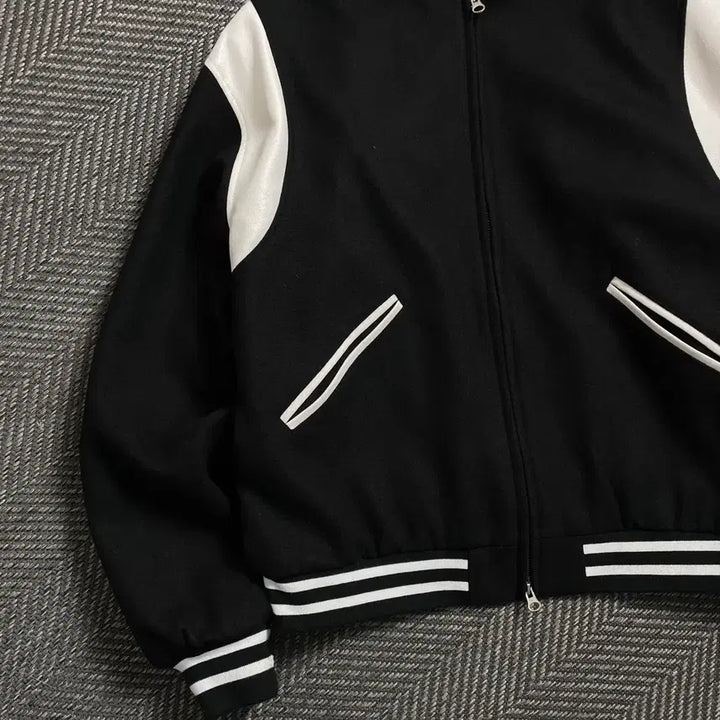 [BUNJANG] Letter Como Big Award Stadium Wool Varsity Jacket / 레테르코모 빅 어워드 스타디움 울 바시티 자켓o 4550